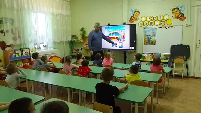 oiCjzcZWVqM